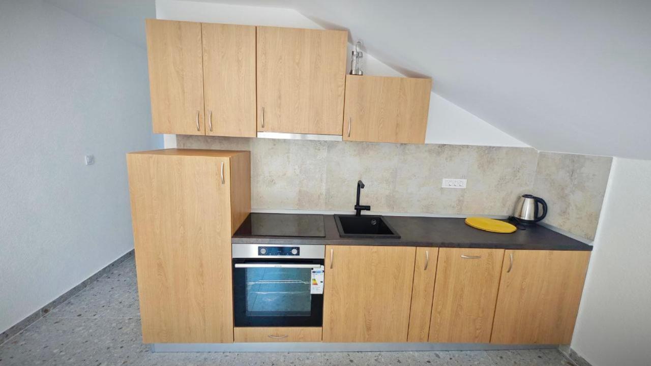 ביילה Apartmani Radovic מראה חיצוני תמונה